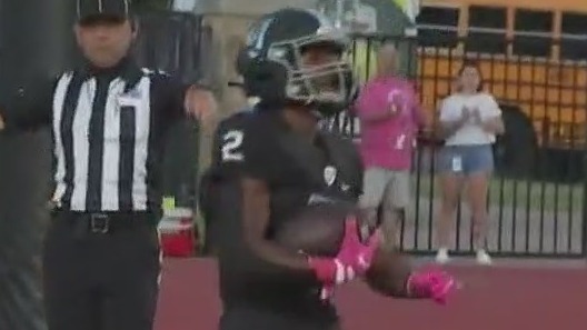Vandegrift manhandles Vista Ridge for HC Sanders' 100th win